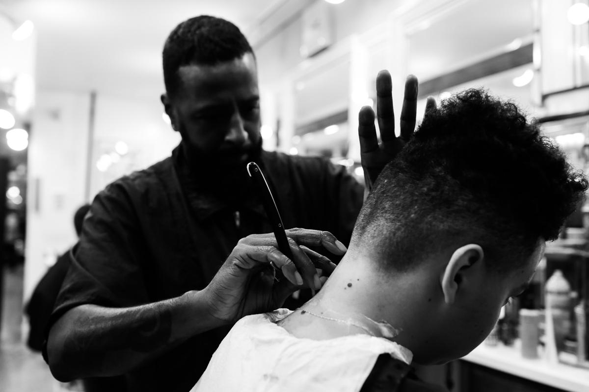 ¿Cuánto gana el dueño de una barbería?